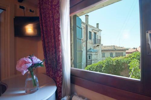 Hostal Venice Resorts Guest House