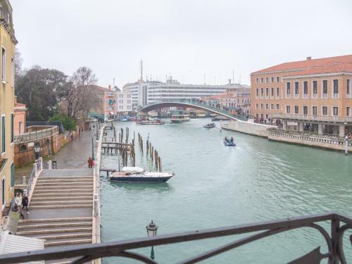 Hotel Grand Canal Suite