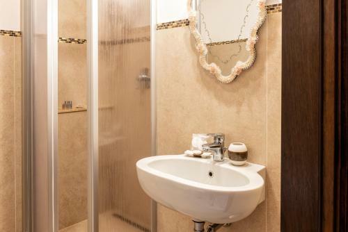 Hostal Luxury Venetian Rooms