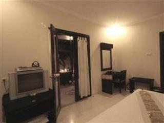 Heliconia Villa
