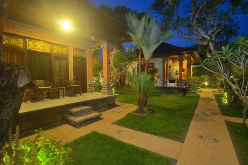Hostal Tirta Ening Agung Hotel