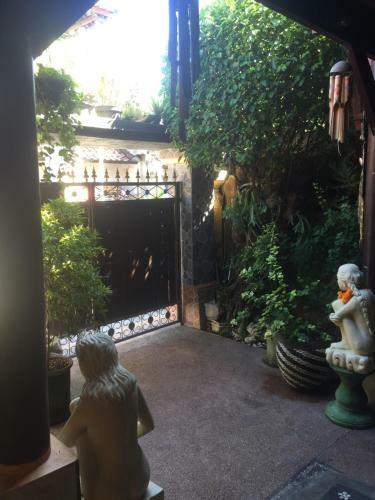 Hostal Kubu Made Homestay