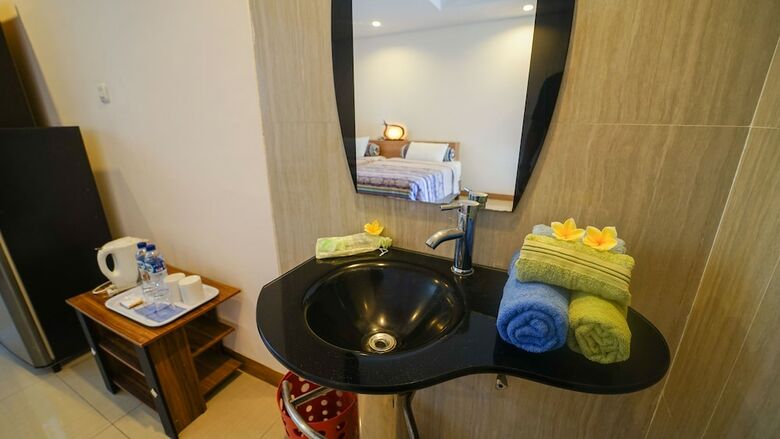 Hotel Alit Beach Resort And Villas
