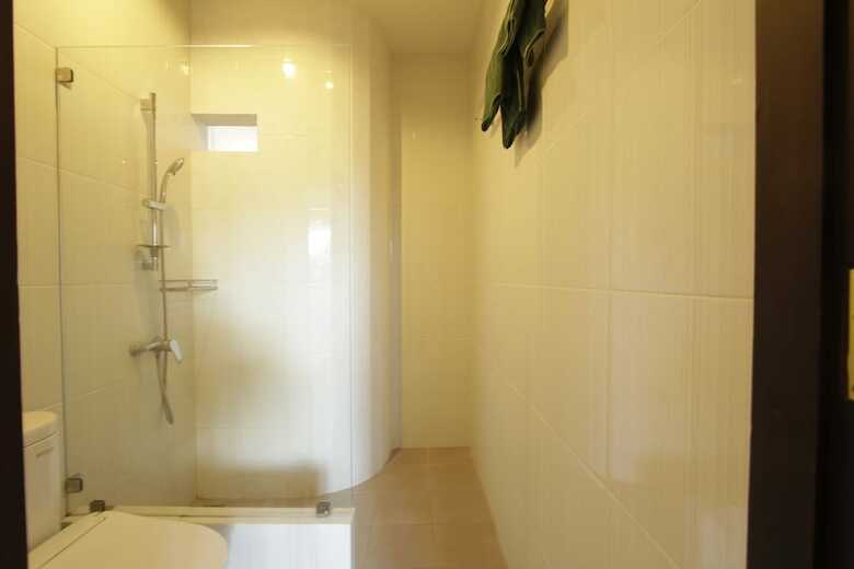 Hotel Alit Beach Resort And Villas