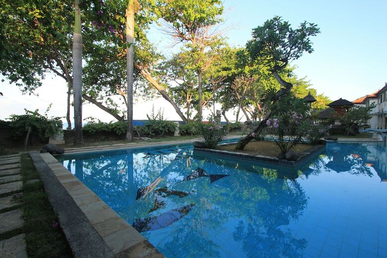Hotel Alit Beach Resort And Villas