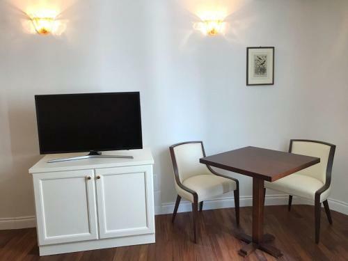Hostal Suites Alla Maddalena