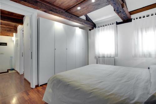Fenix Do Dogi Apartments