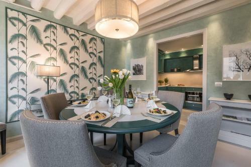 Gondolieri Luxury Apartment