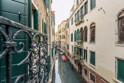 Apartamento Charming Palace Corte Del Teatro
