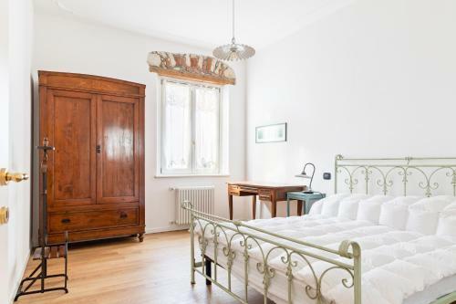 Veronetta Riverside Apartment
