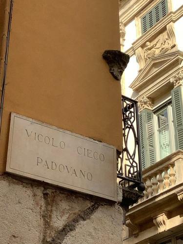 Hostal Porta Borsari Relais Verona
