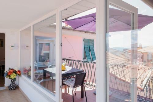 Bright Apartment With Terrace