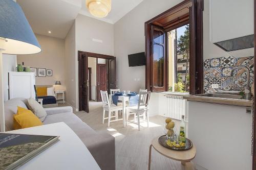 Vico Equense Apartment Sleeps 4 Air Con