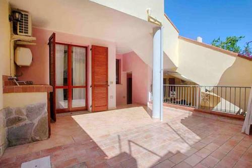 Apartment With 2 Bedrooms In Villasimius