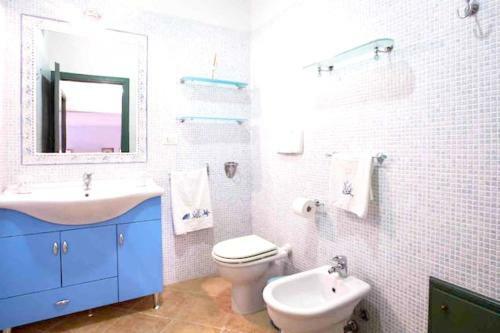 Apartment With 2 Bedrooms In Villasimius