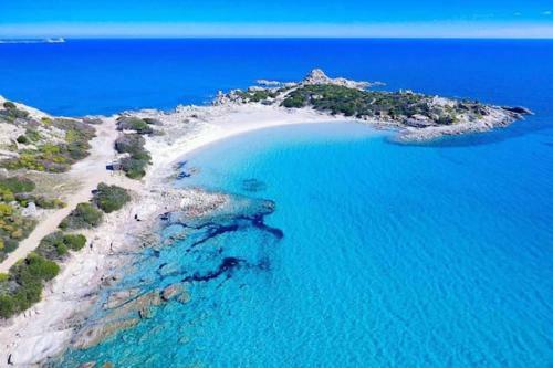 Apartment With 2 Bedrooms In Villasimius