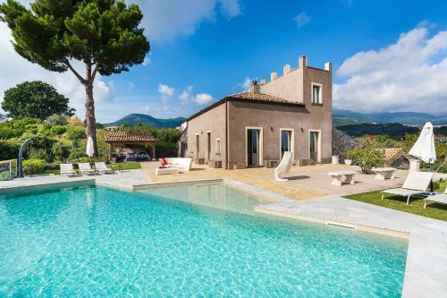 Zafferana Etnea Villa Sleeps 10 Pool Air Con Wifi