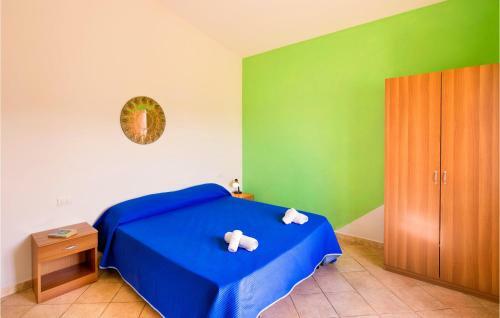 Awesome Home In Zambrone W/ Wifi And 2 Bedrooms