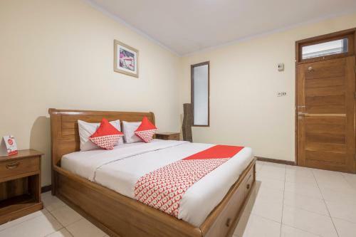 Hostal Makassar Guest House