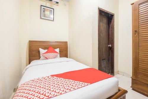 Hostal Makassar Guest House