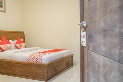 Hostal Makassar Guest House