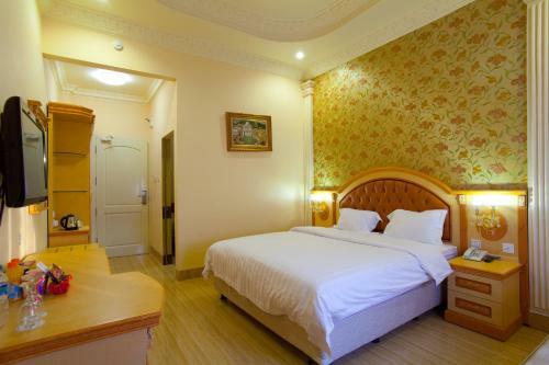 Hotel Grand Town