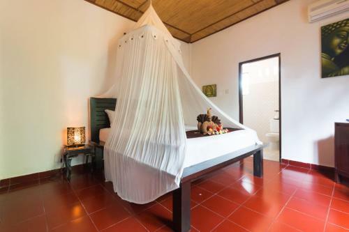 Tropical Bali Hotel