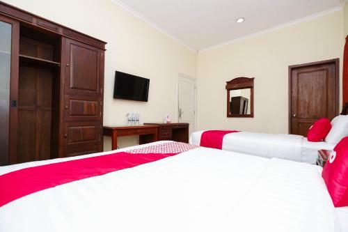 Hostal Pandanaran Guest House