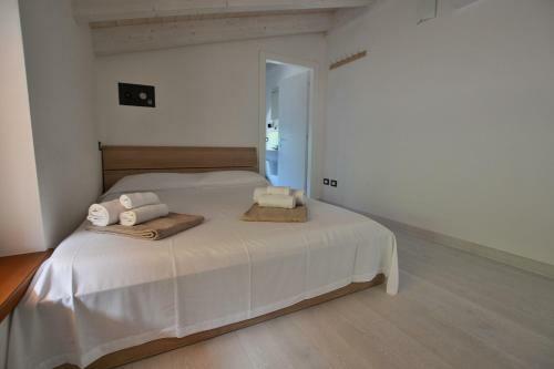 Paradise Apartment With Jacuzzi Lake View