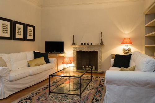 Stunning 2 Bedroom Pallanza Apartment