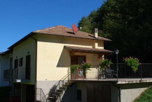 Rustico Nesteb�l - Rebomaholidays