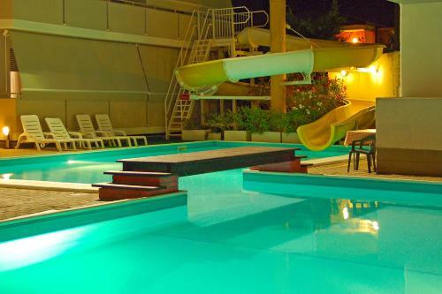Hotel Holiday Club Residence