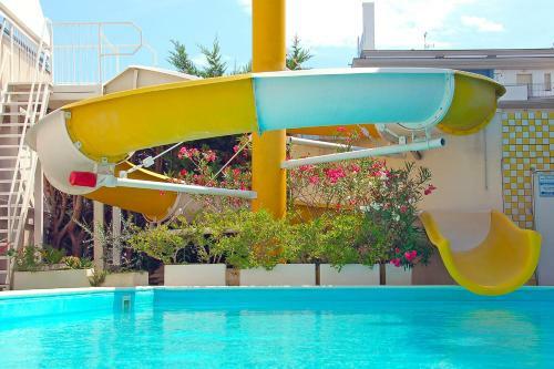 Hotel Holiday Club Residence
