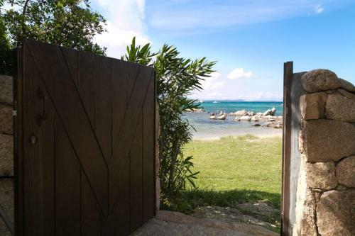 Villa Penthouse, Sulla Spiaggia, Idromassaggio, Moderna, Full Optional, Wi-fi