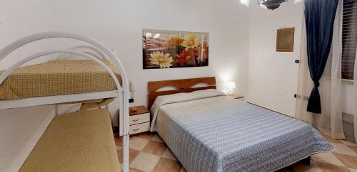 Marina Di Mancaversa Villa Sleeps 9 Pool Air Con