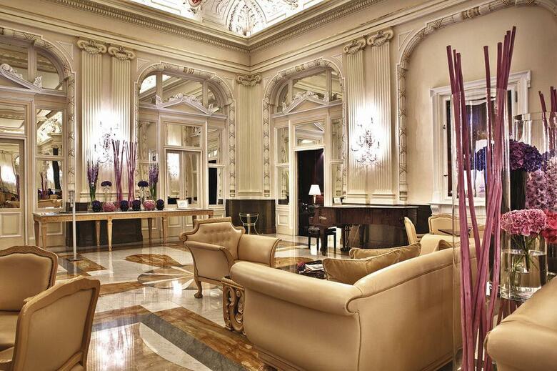 Hotel NH Collection Carlo IV