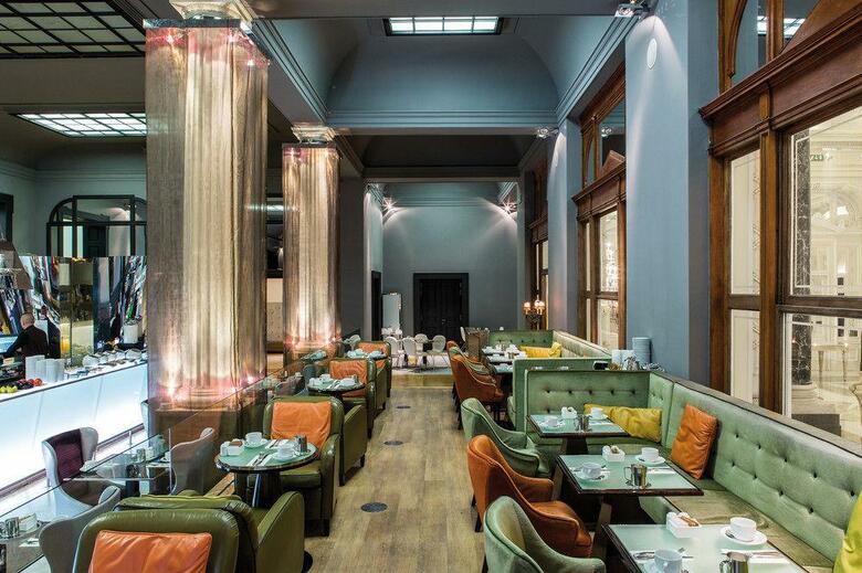 Hotel NH Collection Carlo IV