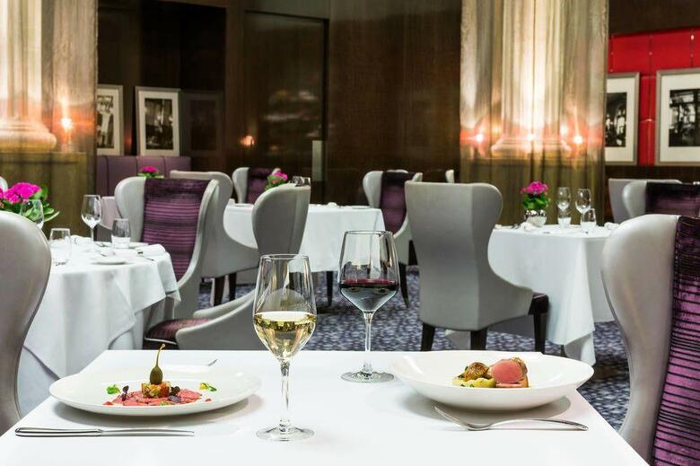 Hotel NH Collection Carlo IV