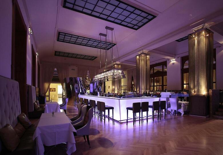 Hotel NH Collection Carlo IV