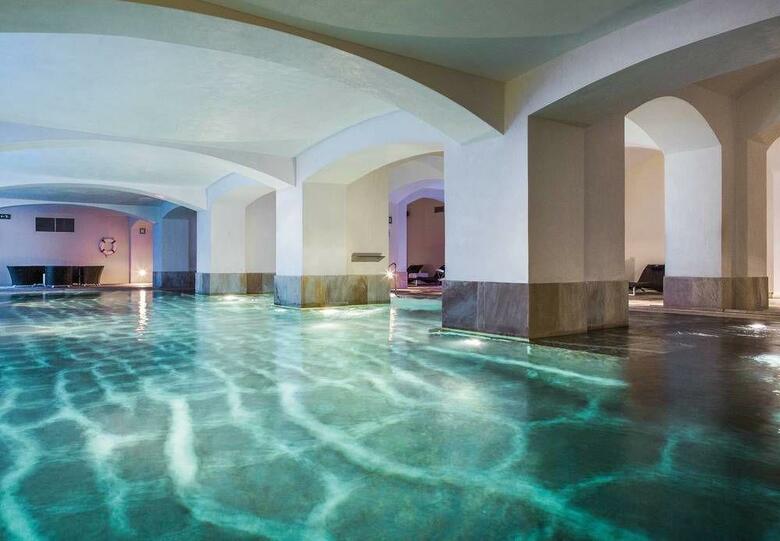 Hotel NH Collection Carlo IV