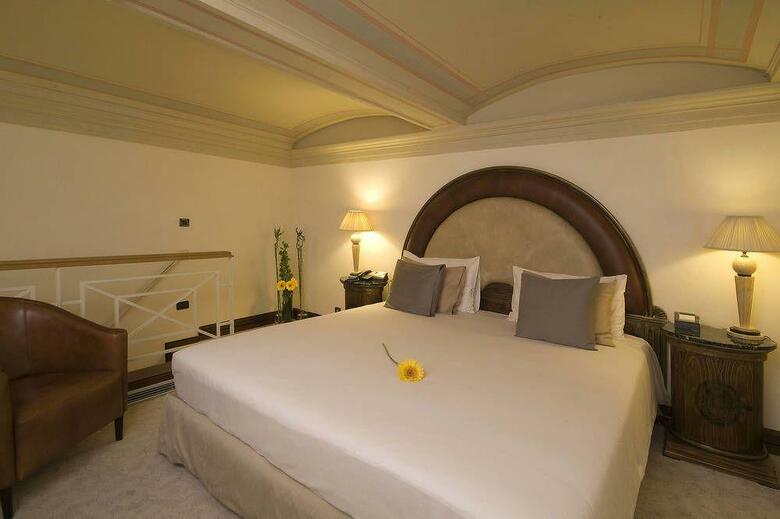 Hotel NH Collection Carlo IV