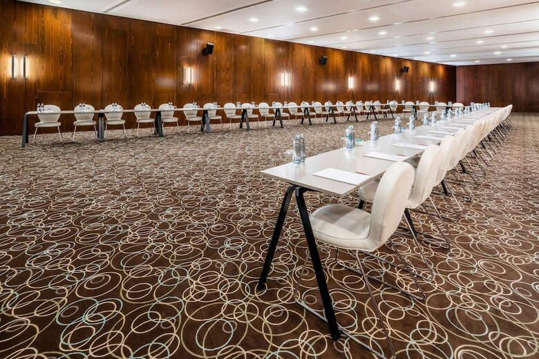 Hotel NH Collection Carlo IV