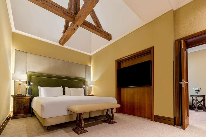 Hotel NH Collection Carlo IV