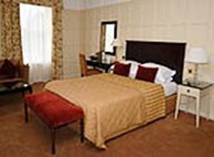 Hotel Hatherley Manor