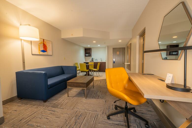 Holiday Inn Express Hotel & Suites Oldsmar