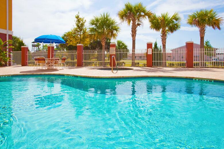 Holiday Inn Express Hotel & Suites Port Richey