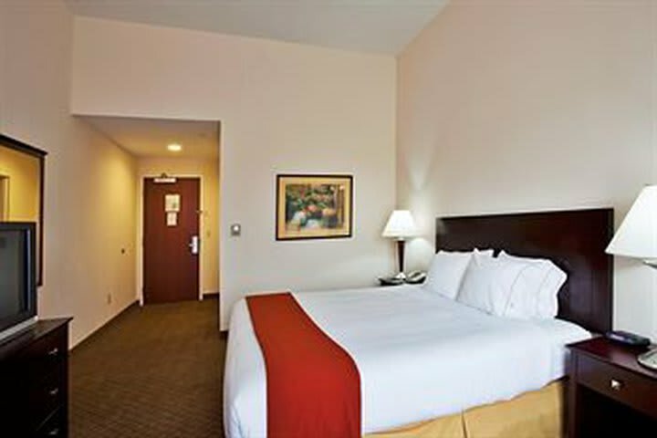 Holiday Inn Express Hotel & Suites Port Richey