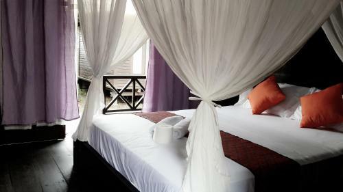 Mozaic Bungalows Gili Island