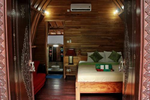 Banana Leaf Bungalows
