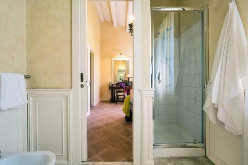 Ciane Villa Sleeps 8 Pool Air Con Wifi